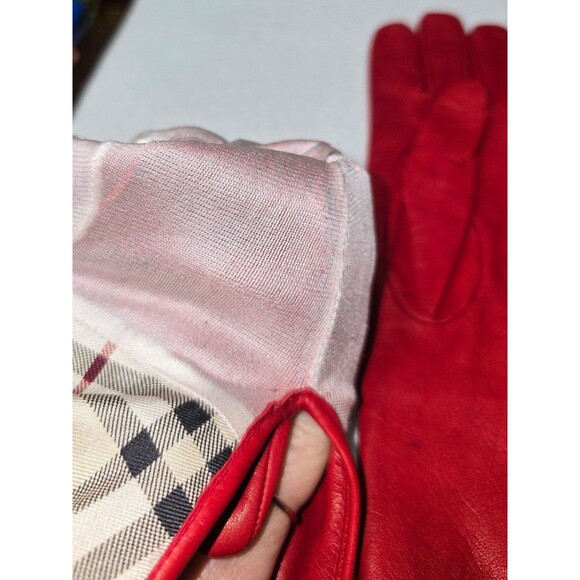 Burberry Red Leather with Nova check fabric & silk lining Gloves sz 7 - Picture 5 of 9